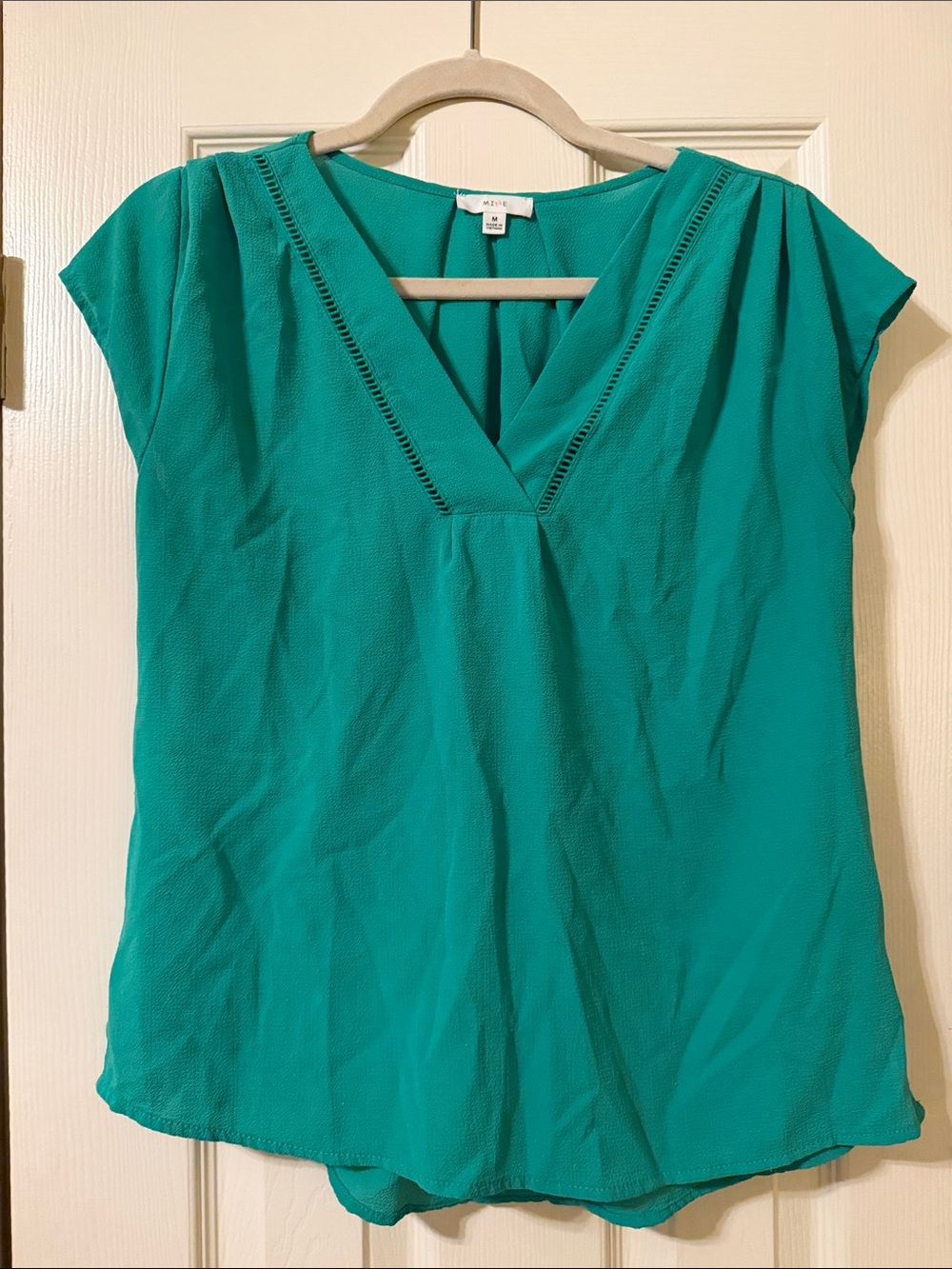 Green V-Neck Cap Sleeve Blouse